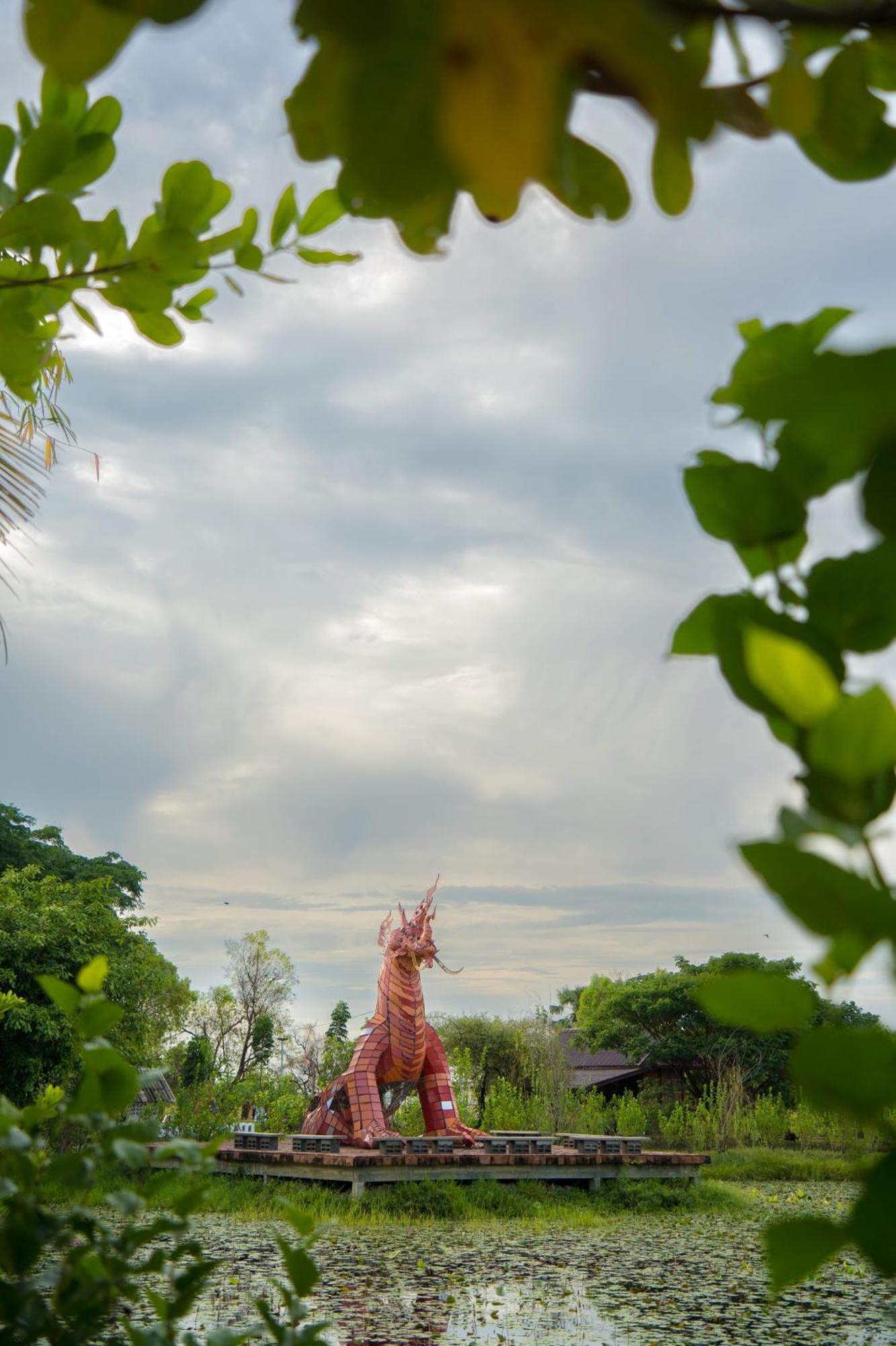 Sukhothai Treasure Resort & Spa Exterior photo